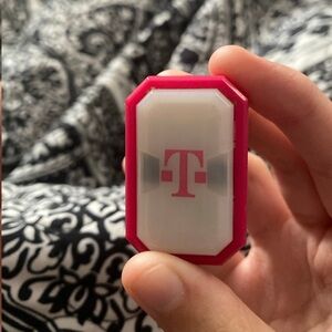 - Ariana grande 2019 sweetener world tour ring light up